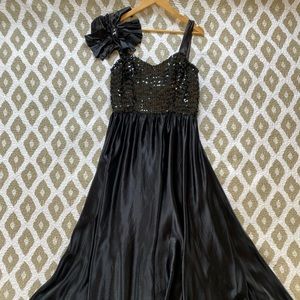 Vintage Sequin Formal Dress with Bow